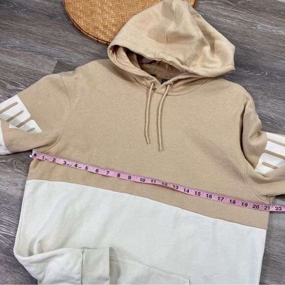 Puma cream & camel colorblock hoodie - Picture 3 of 6